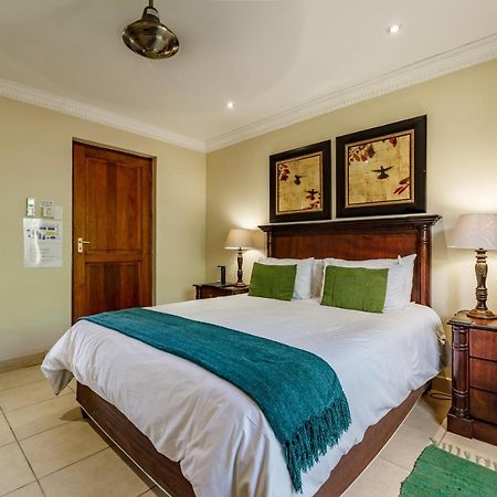 Country Lane Lodge White River Bagian luar foto