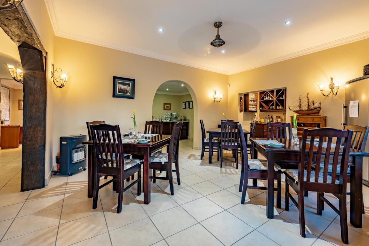 Country Lane Lodge White River Bagian luar foto