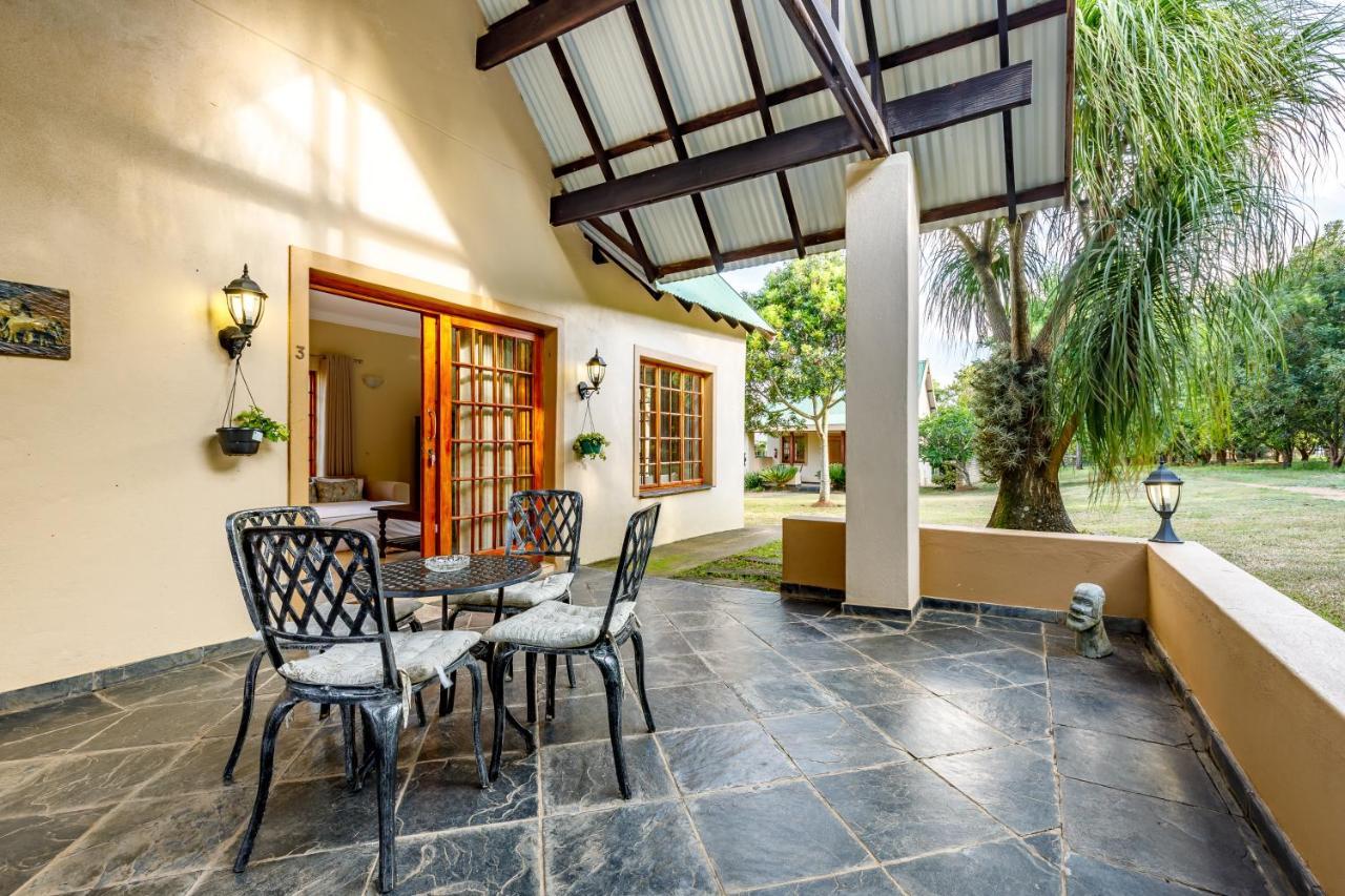 Country Lane Lodge White River Bagian luar foto