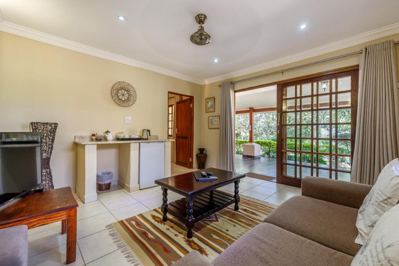 Country Lane Lodge White River Bagian luar foto