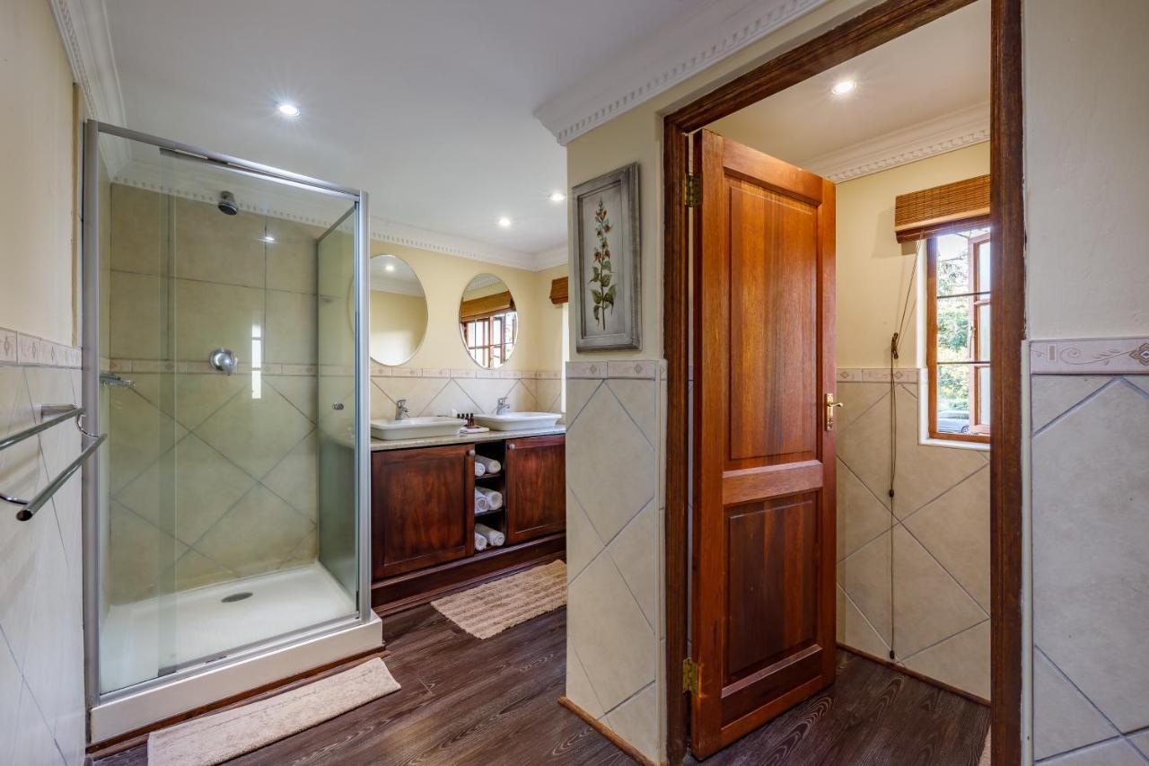 Country Lane Lodge White River Bagian luar foto